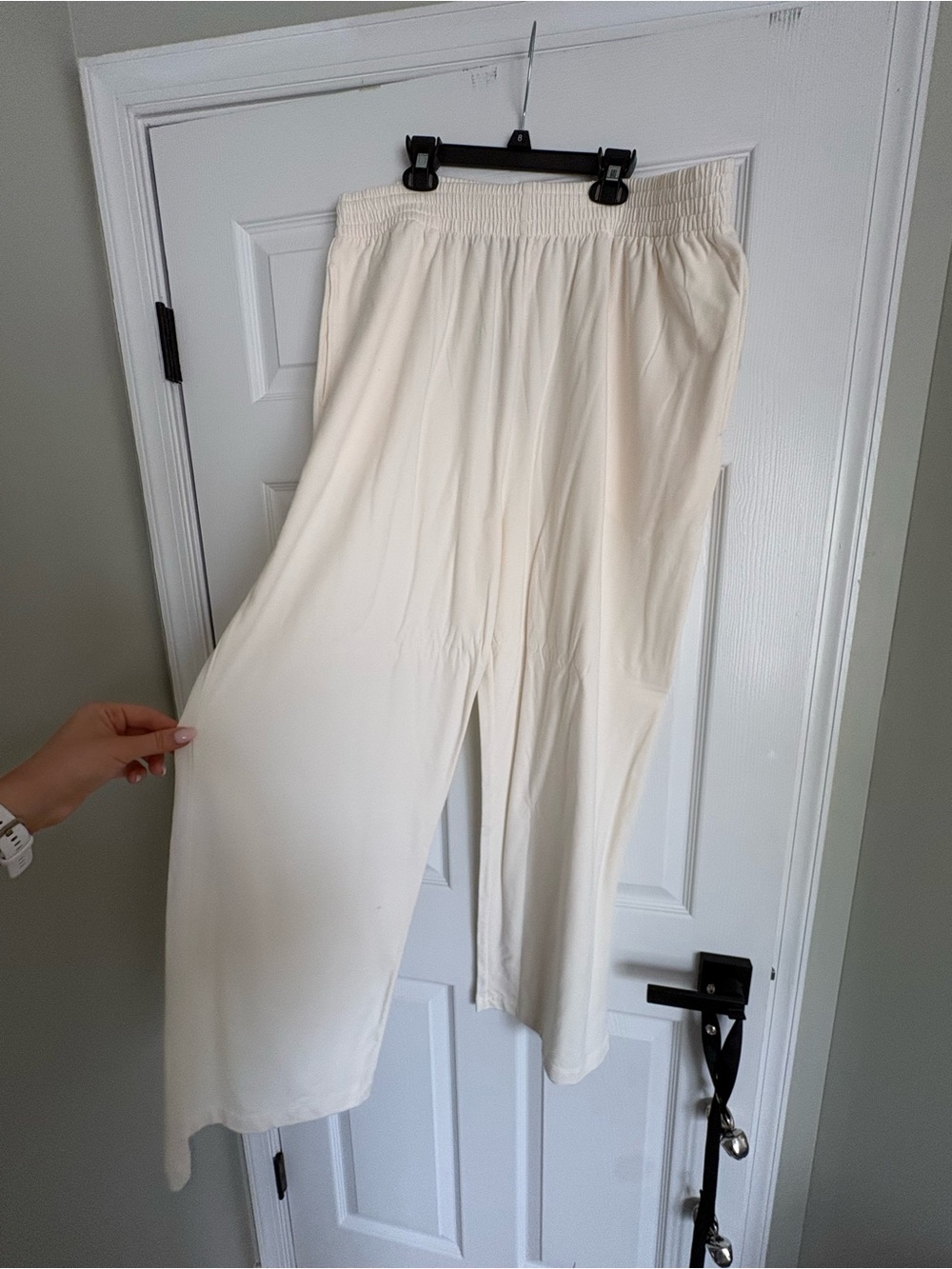 SKIMS Wide-Leg Pants - Picture 2 of 4